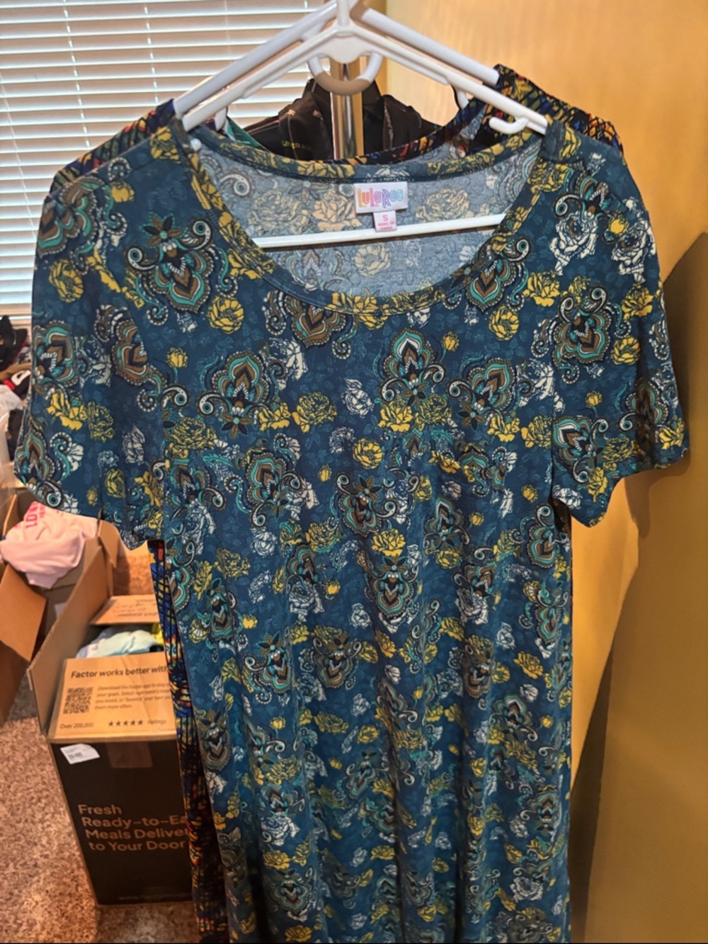 LuLaRoe (4) Women’s Small Dress Lot